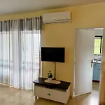 Perto Da